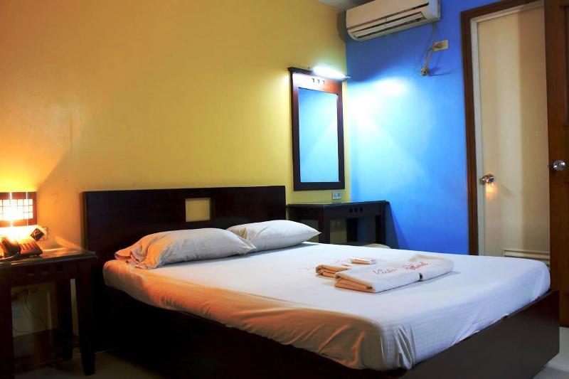 Vista Hotel Recto Manila Luaran gambar